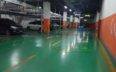 曲松曲松环氧地坪施工中的注意事项及常见问题解决指南